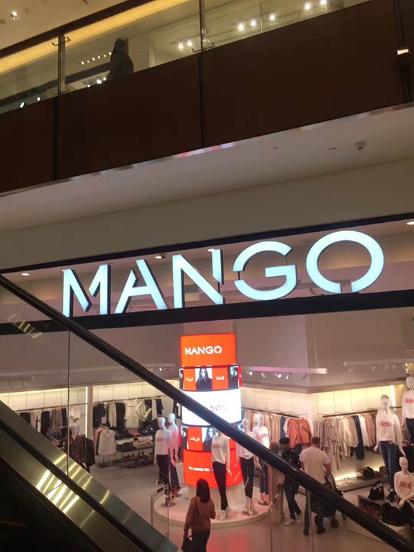 01.jpg 01.jpg